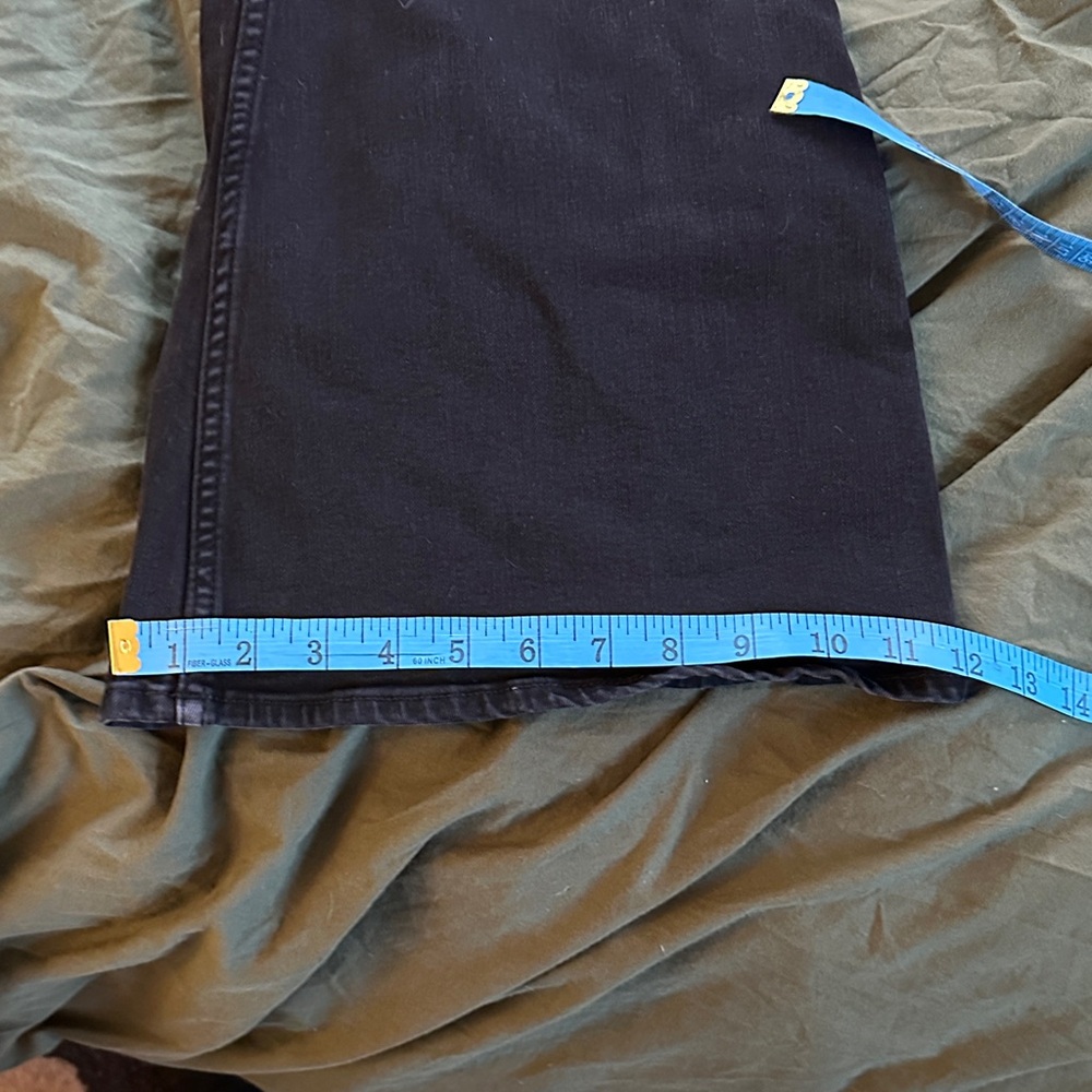 High-rise Black Flared Pants - Picture 5 of 10